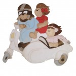 Silueta de Madera Infantil Hermanos Vespacito Madrileños decoracion paredes